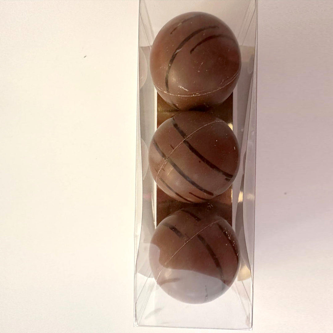 Bomba din ciocolata cu bezea pentru ciocolata calda